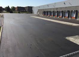 Why Choose Us For All Your Driveway Paving Needs in Siloam Springs, AR?